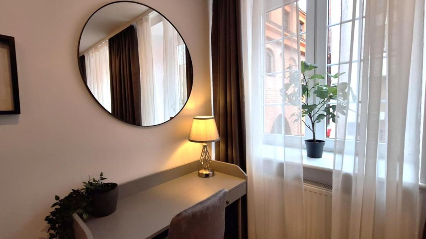 Magical River View By Downtown Apartments กดัญสก์ ห้อง รูปภาพ