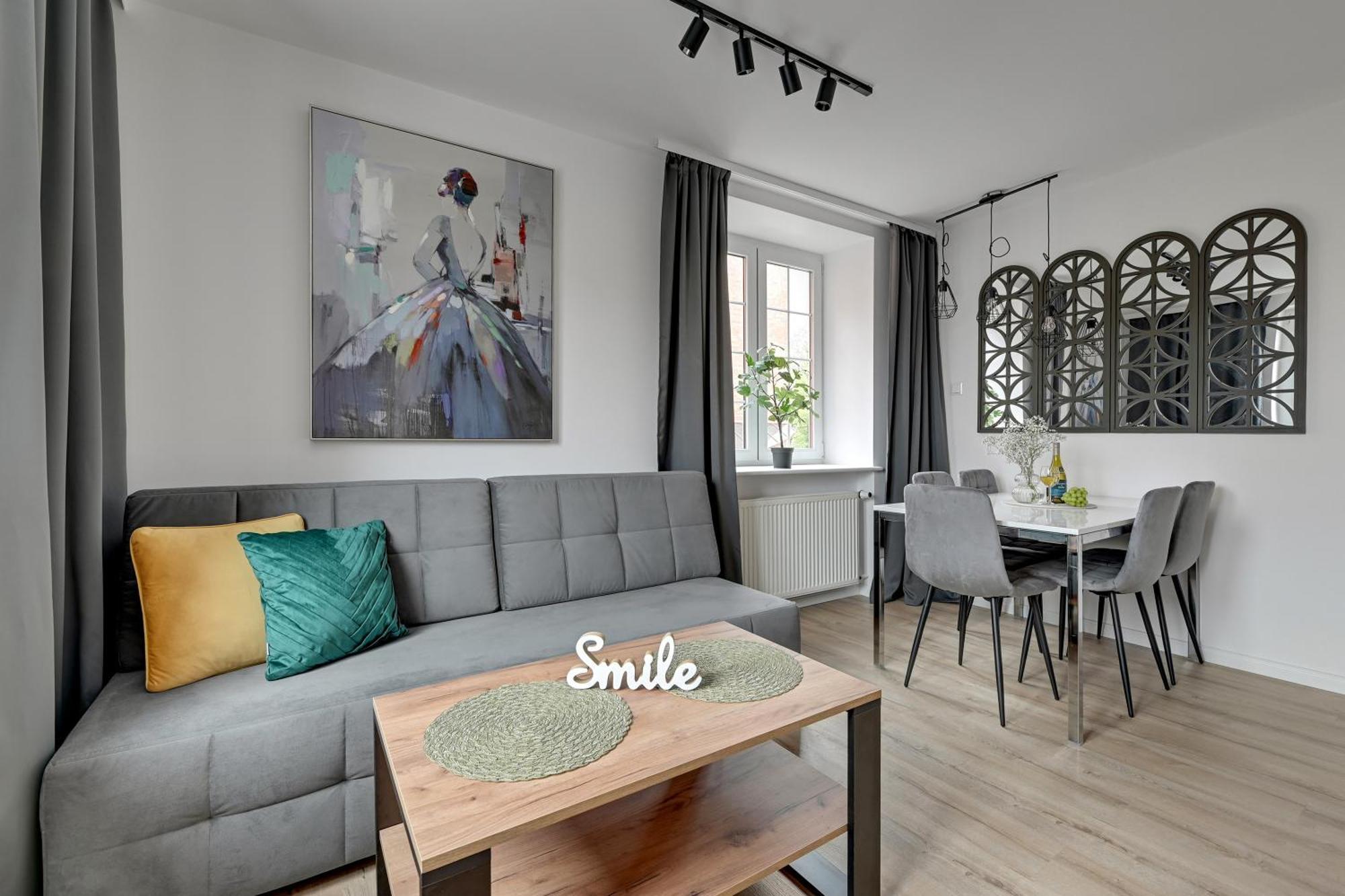 Magical River View By Downtown Apartments กดัญสก์ ภายนอก รูปภาพ